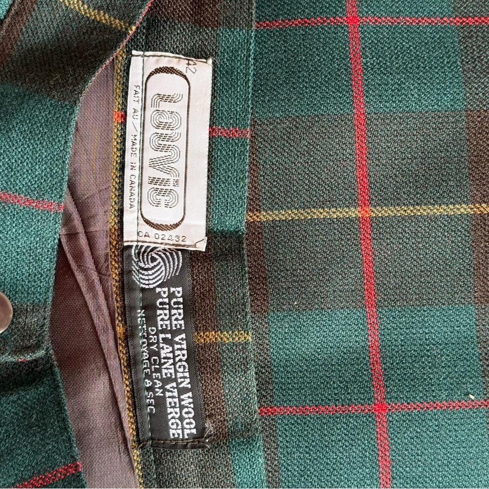 🇨🇦 Wool Plaid Pencil Skirt - Made in Canada 🍁 - Picture 9 of 12